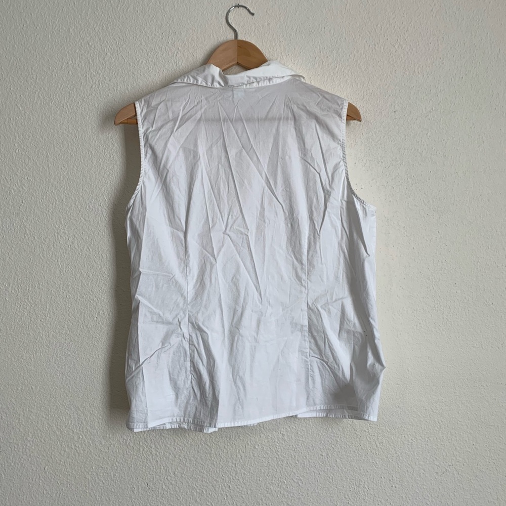 Dress Barn White Sleeveless Tie Blouse Size 18/20 - Picture 3 of 4
